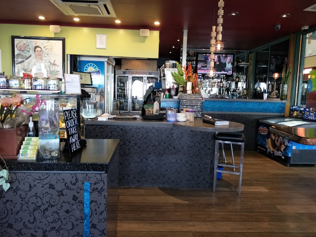 Cafe Balaena | 7 Buccaneer Dr, Urangan QLD 4655, Australia | Phone: (07) 4125 4799