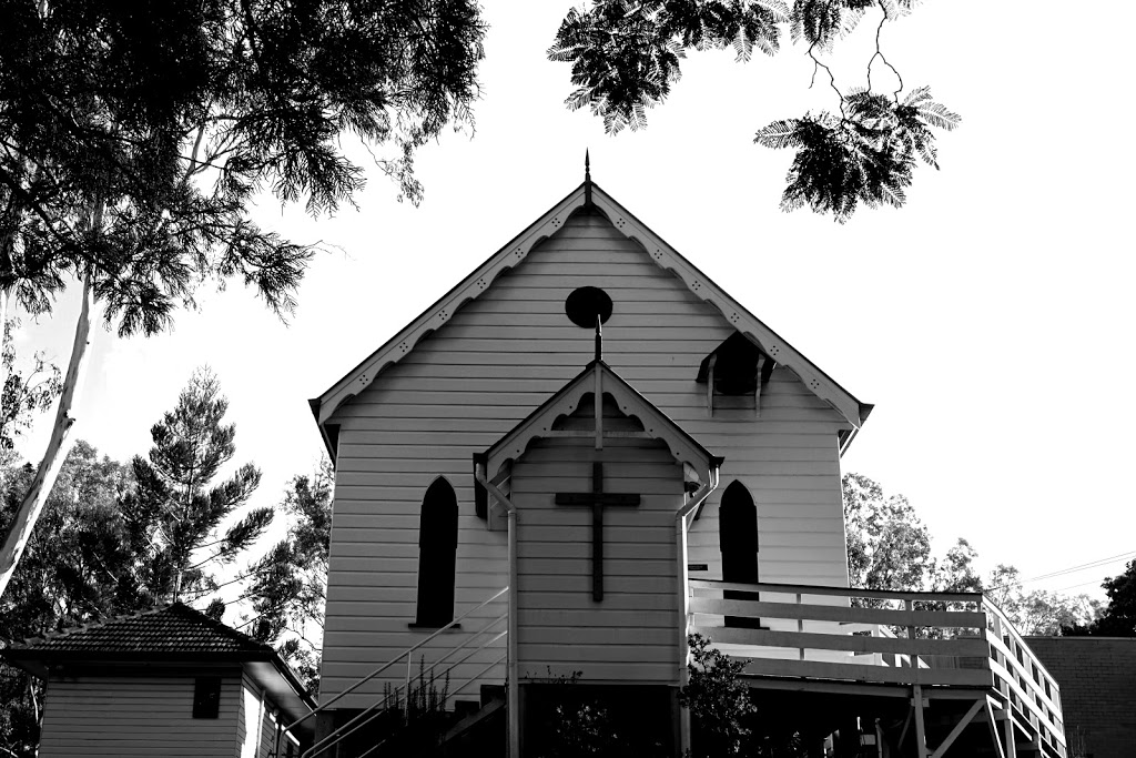Brookfield Uniting Church | church | 2 Upper Brookfield Rd, Brookfield QLD 4069, Australia | 0488404411 OR +61 488 404 411