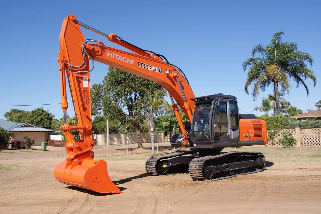 St George Excavators | 5 Aldridge St, St George QLD 4487, Australia | Phone: (07) 4625 3543