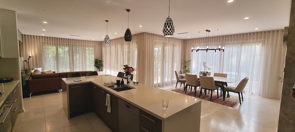 Sheer Curtains | 9/124 Ham St, South Windsor NSW 2756, Australia | Phone: 0470 547 770