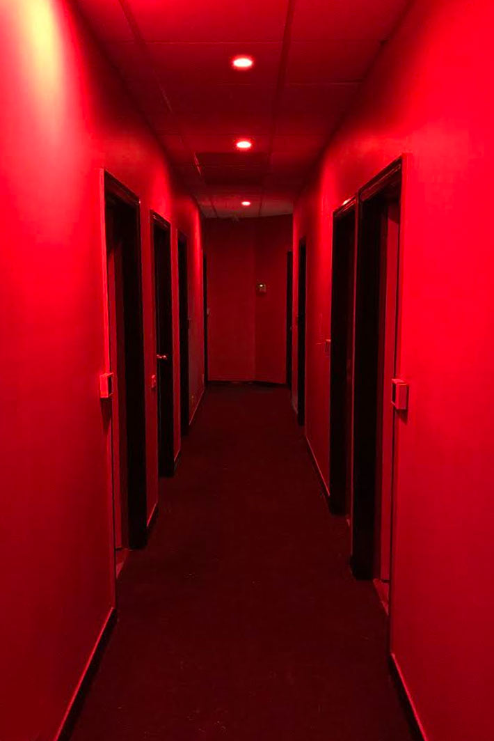 The Red Door Seaford Brothel |  | 7 Heversham Dr, Seaford VIC 3198, Australia | 0397825866 OR +61 3 9782 5866