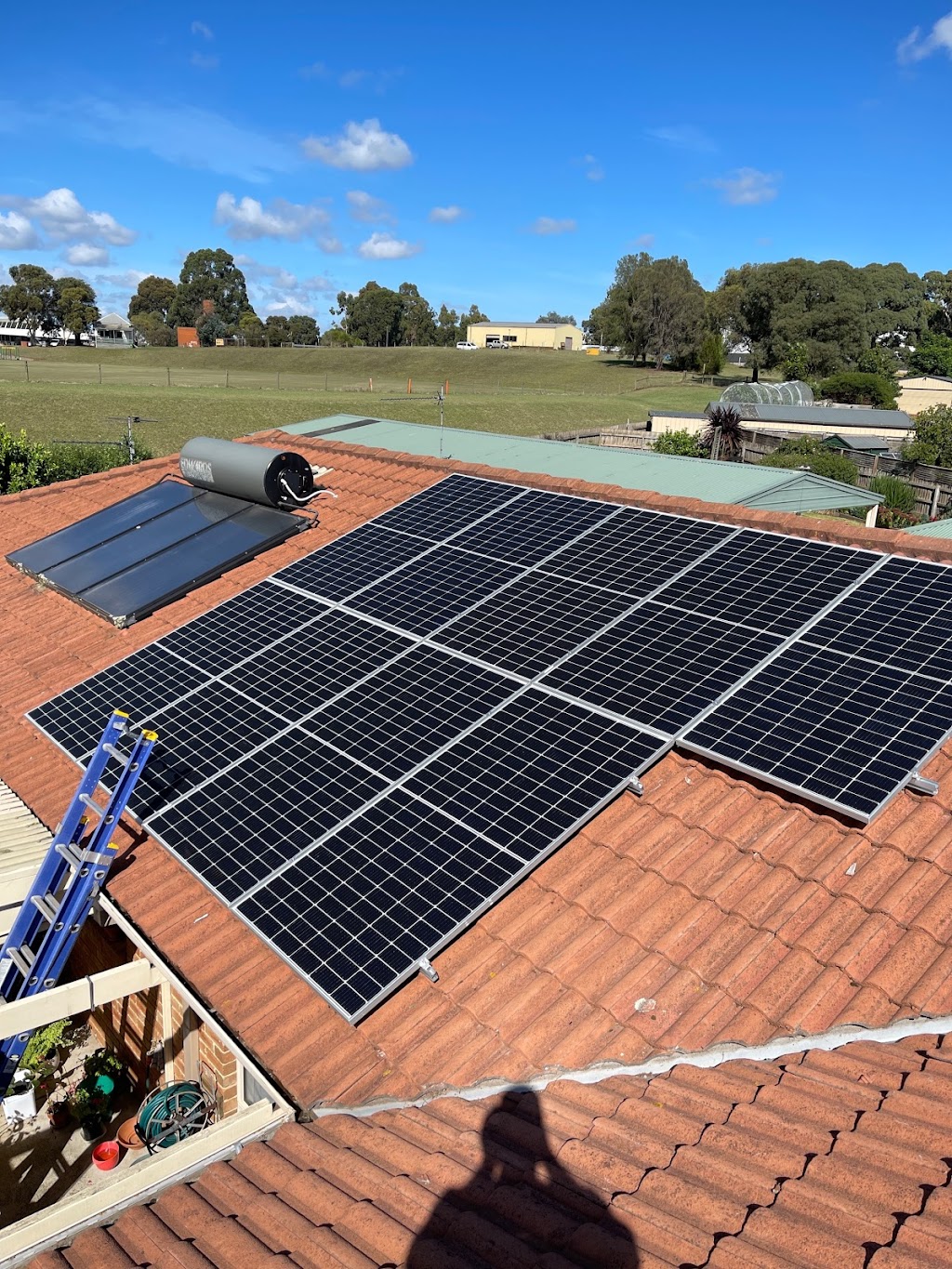 LV Solar & Renewable Energy | 12-13 Nefertiti Ct, Traralgon VIC 3844, Australia | Phone: (03) 5176 5559