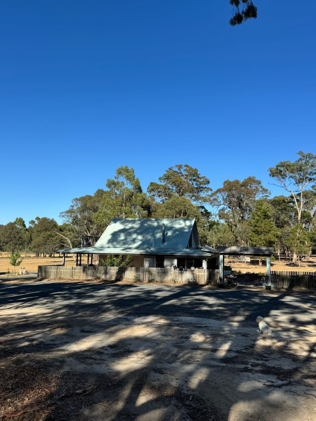Australian Institute of Mindfulness and Applied Buddhist Studies | Australia Buddhist Centre - Buddhist Council of Australia, 221/255 Marias Ln, Beaufort VIC 3373, Australia | Phone: 0404 661 947