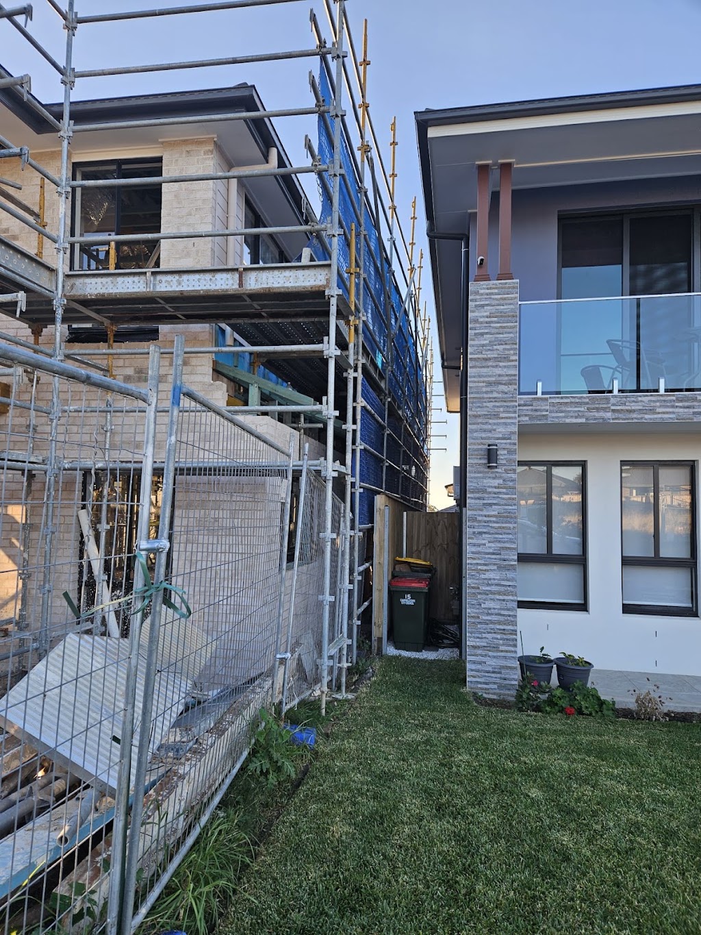 Mapple Homes | Unit 2/115 Minto Rd, Minto NSW 2566, Australia | Phone: 0433 133 531