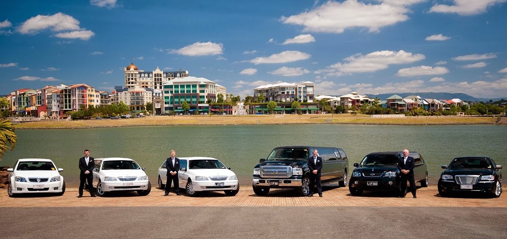 Limousines in Paradise | travel agency | 3/48 Business St, Yatala QLD 4207, Australia | 0738077771 OR +61 7 3807 7771