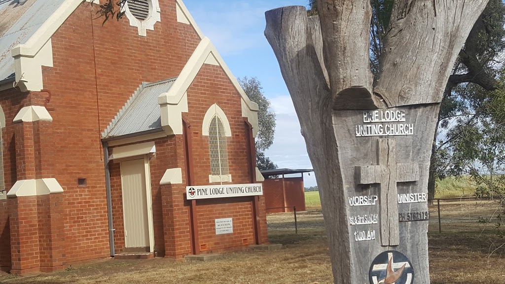 Pine Lodge Uniting Church | church | 580 Pine Lodge S Rd, Pine Lodge VIC 3631, Australia