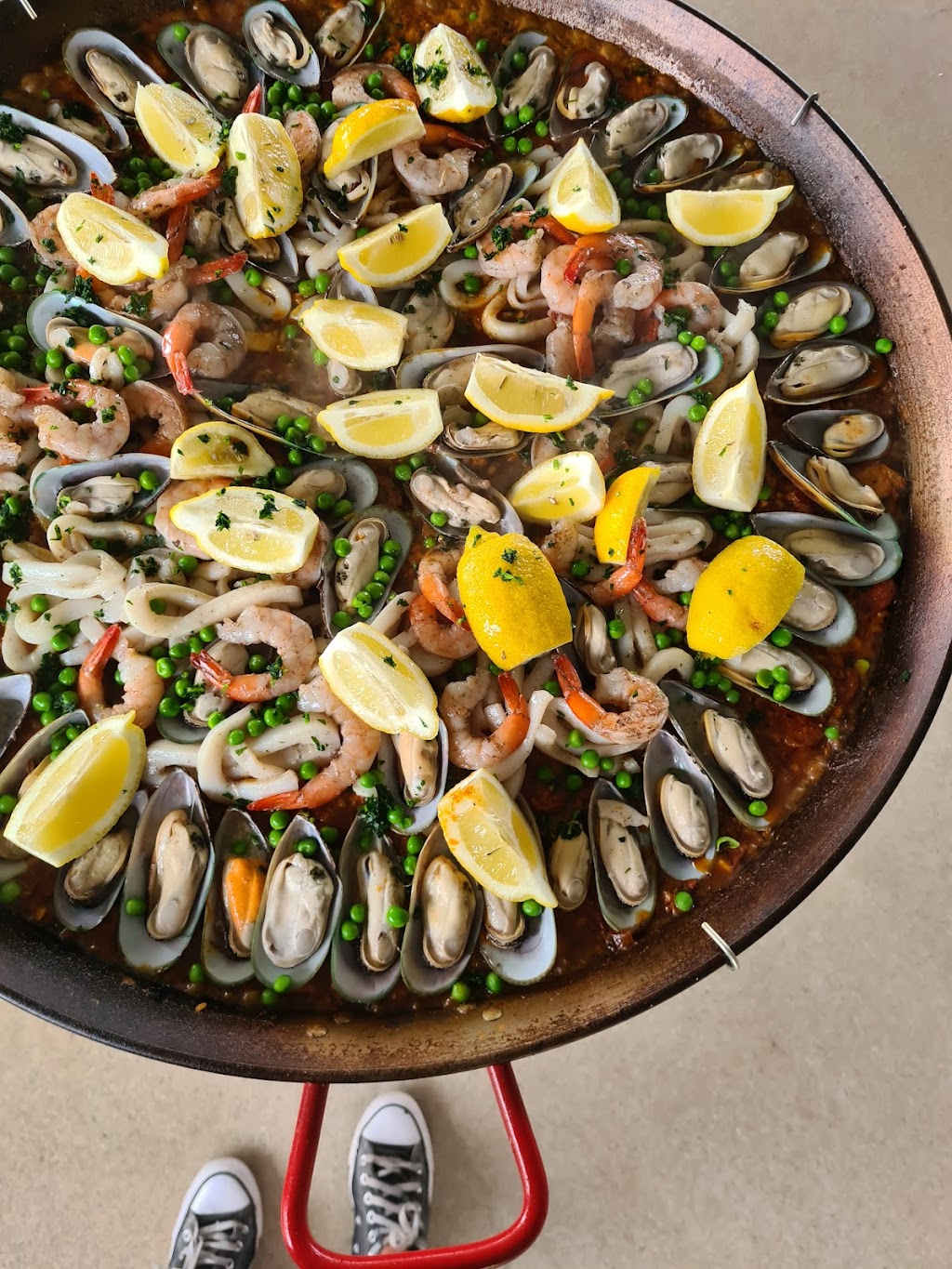 Longhouse Paella & Catering | 92 Cobrawonga Rd, Cobram East VIC 3644, Australia | Phone: 0407 828 443