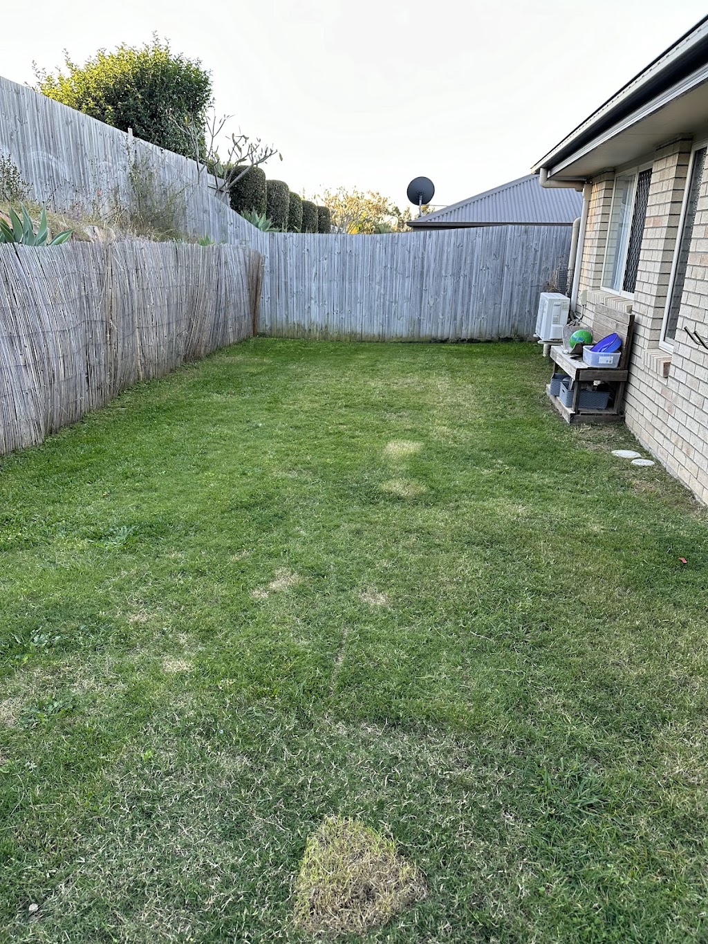 Mow Me Now | 13-15 Manikato Cl, Glenlogan QLD 4280, Australia | Phone: 0422 871 367