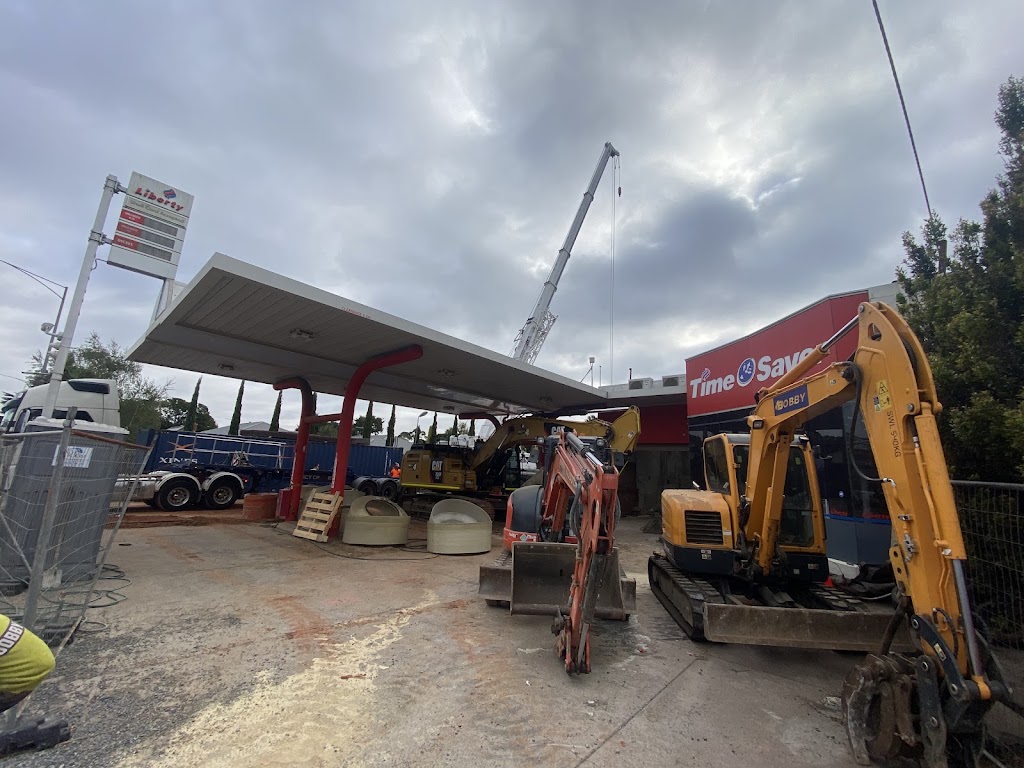 Bobby excavation and demolition | Maroondah Hwy, Croydon VIC 3136, Australia | Phone: 0424 998 091