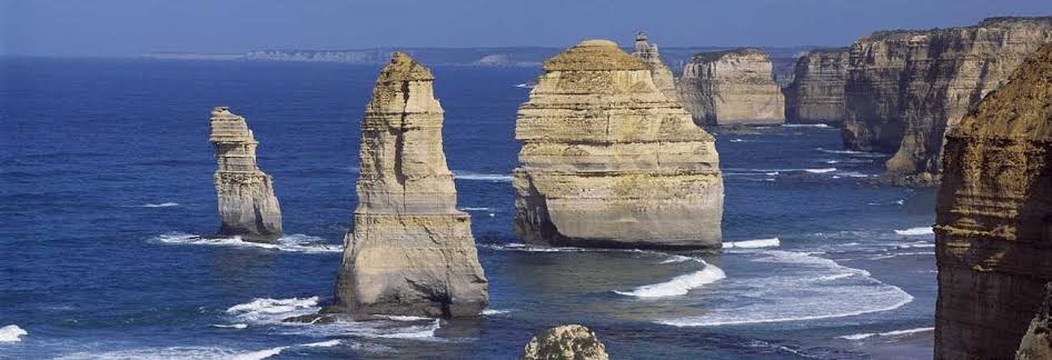 Ammu Travels Melbourne | 89 Holyoake Parade, Manor Lakes VIC 3024, Australia | Phone: 0479 110 044