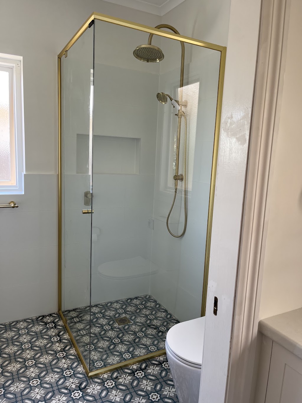 I&F Bathrooms | 14 Marr Court, Fyansford VIC 3218, Australia | Phone: 0433 981 157