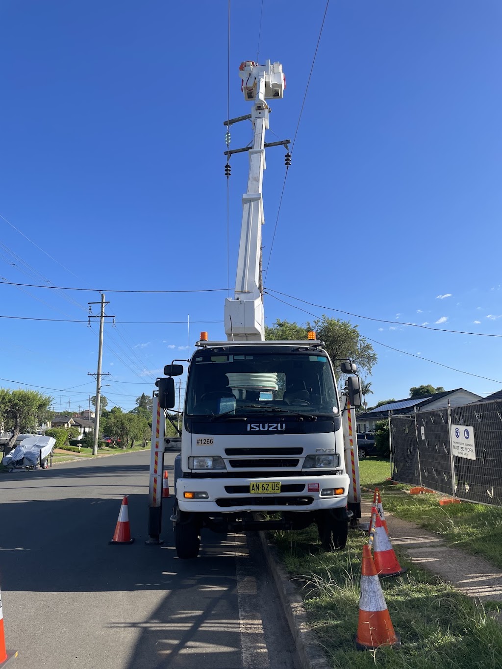 All Star Tower Hire | 21 May Ave, Rossmore NSW 2557, Australia | Phone: 0451 300 872
