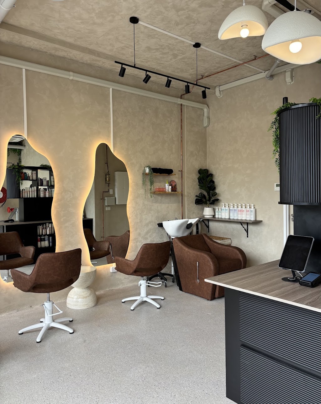 Sheri Hair at The Black Palm | 3 Centreline Pl, Robina QLD 4226, Australia | Phone: 0407 234 630