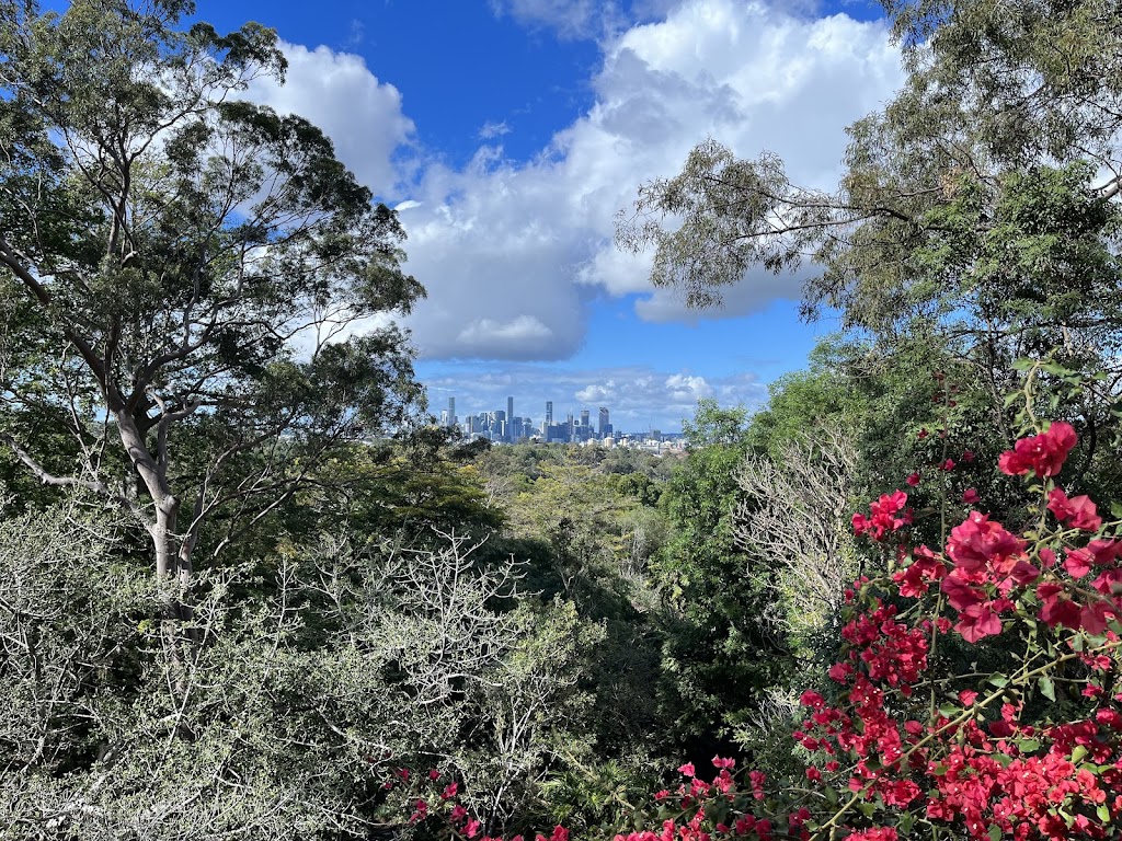 Mt Coot-tha Summit Lookout | 1012 Sir Samuel Griffith Dr, Mount Coot-tha QLD 4066, Australia | Phone: (07) 3403 8888