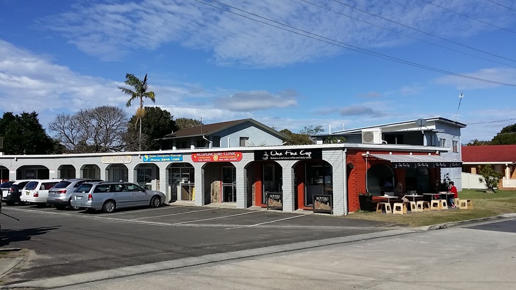 Yamba Plaza | 4 Susan St, Yamba NSW 2464, Australia