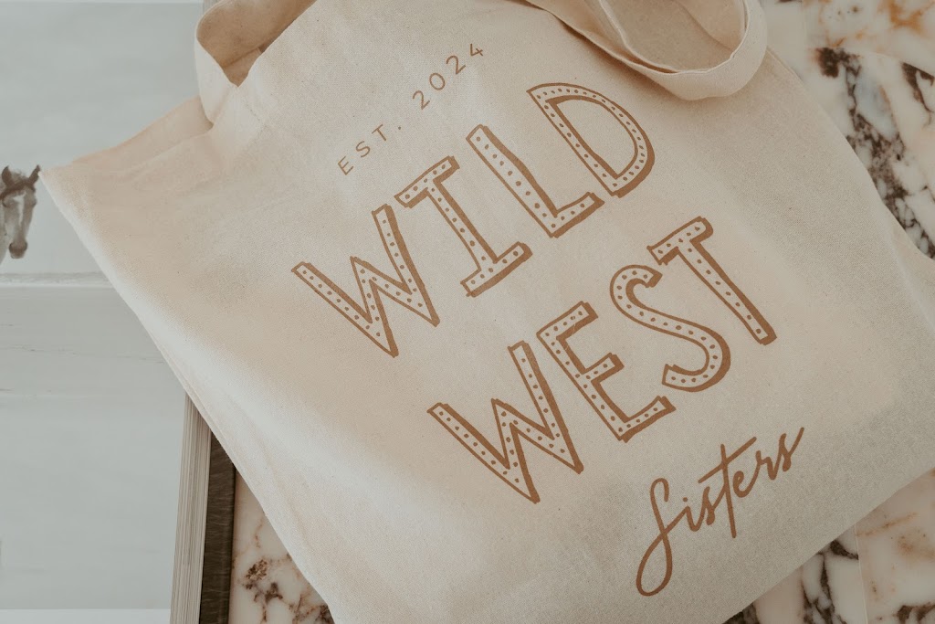 Wild West Sisters | 125 The Old Oaks Rd, Grasmere NSW 2570, Australia | Phone: 0438 609 904