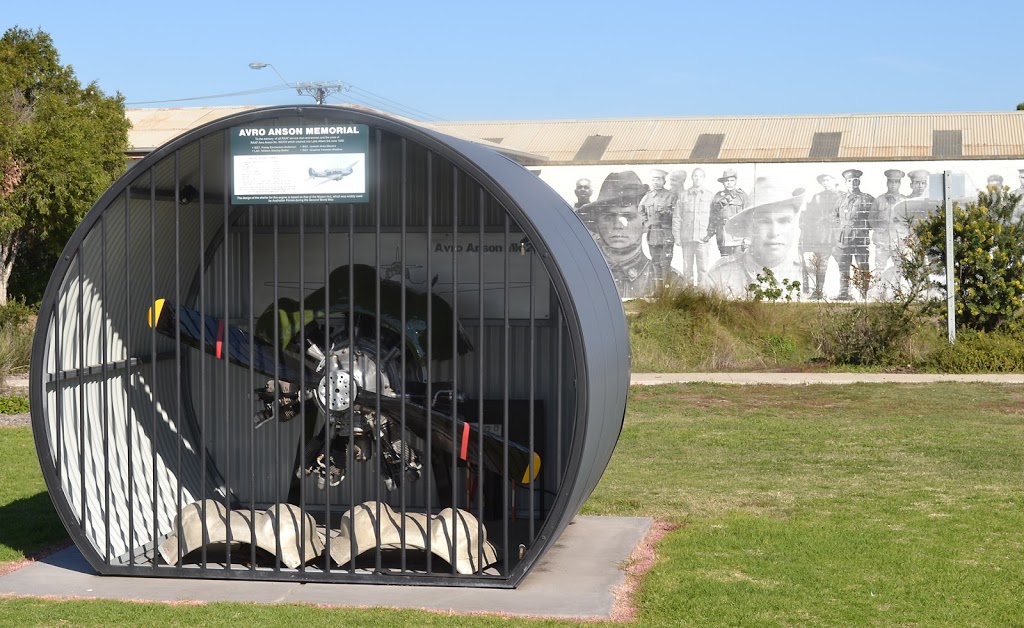 Avro Anson Monument | Hyde Ave, Meningie SA 5264, Australia