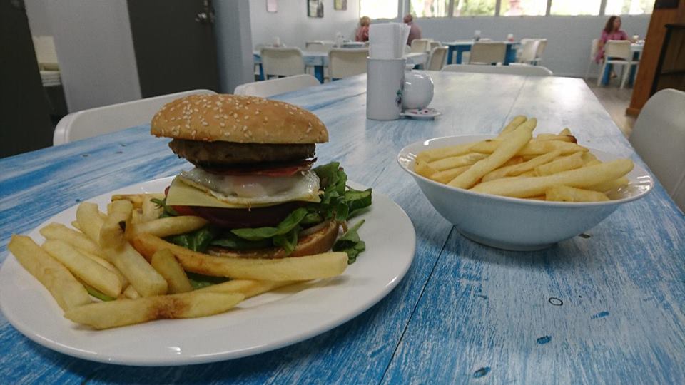 Take the Plunge Cafe | cafe | 7 Quinn St, Bundaberg Central QLD 4670, Australia | 0468855449 OR +61 468 855 449