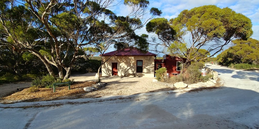 Gatehouse Lodge, Inneston | Pondalowie Inneston Road, Inneston SA 5577, Australia | Phone: (08) 8854 3200