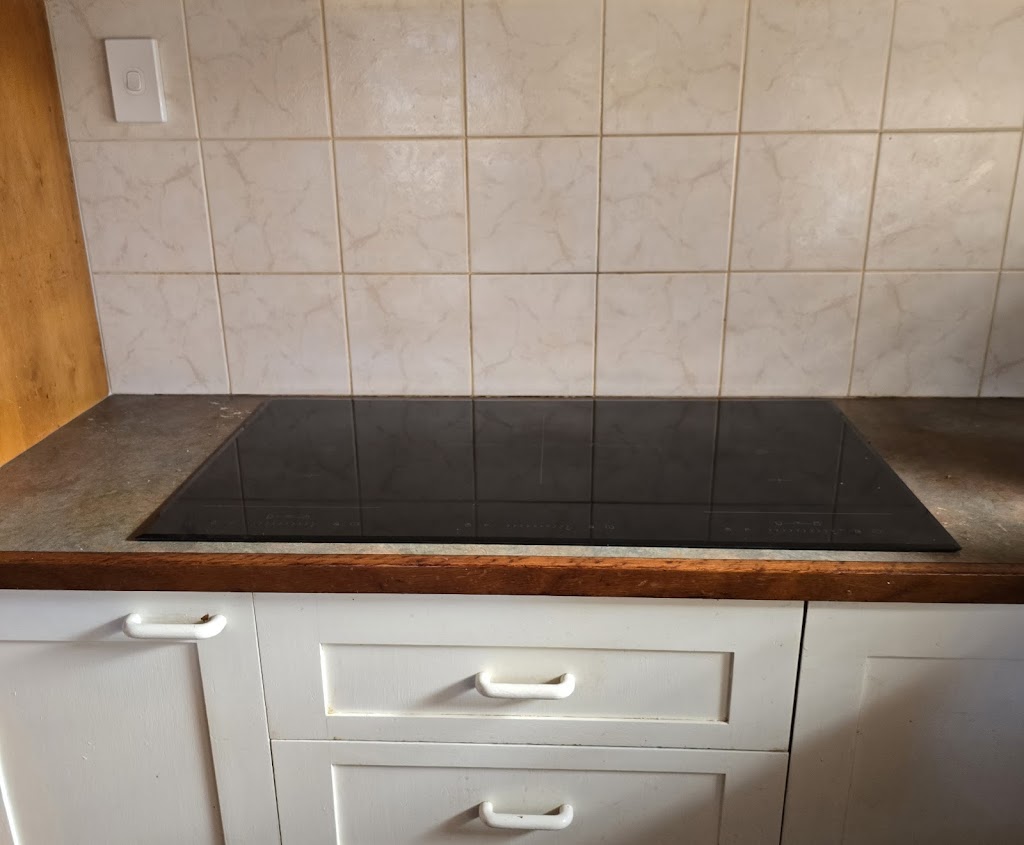 AA Electrical | 1-3 Fern Pl, Byron Bay NSW 2481, Australia | Phone: 0481 844 181