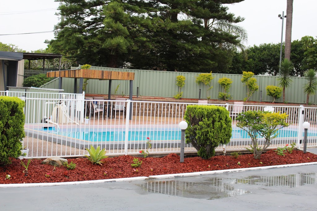 Belmont Palms Motel | 784 Pacific Hwy, Marks Point NSW 2280, Australia | Phone: (02) 4041 2164