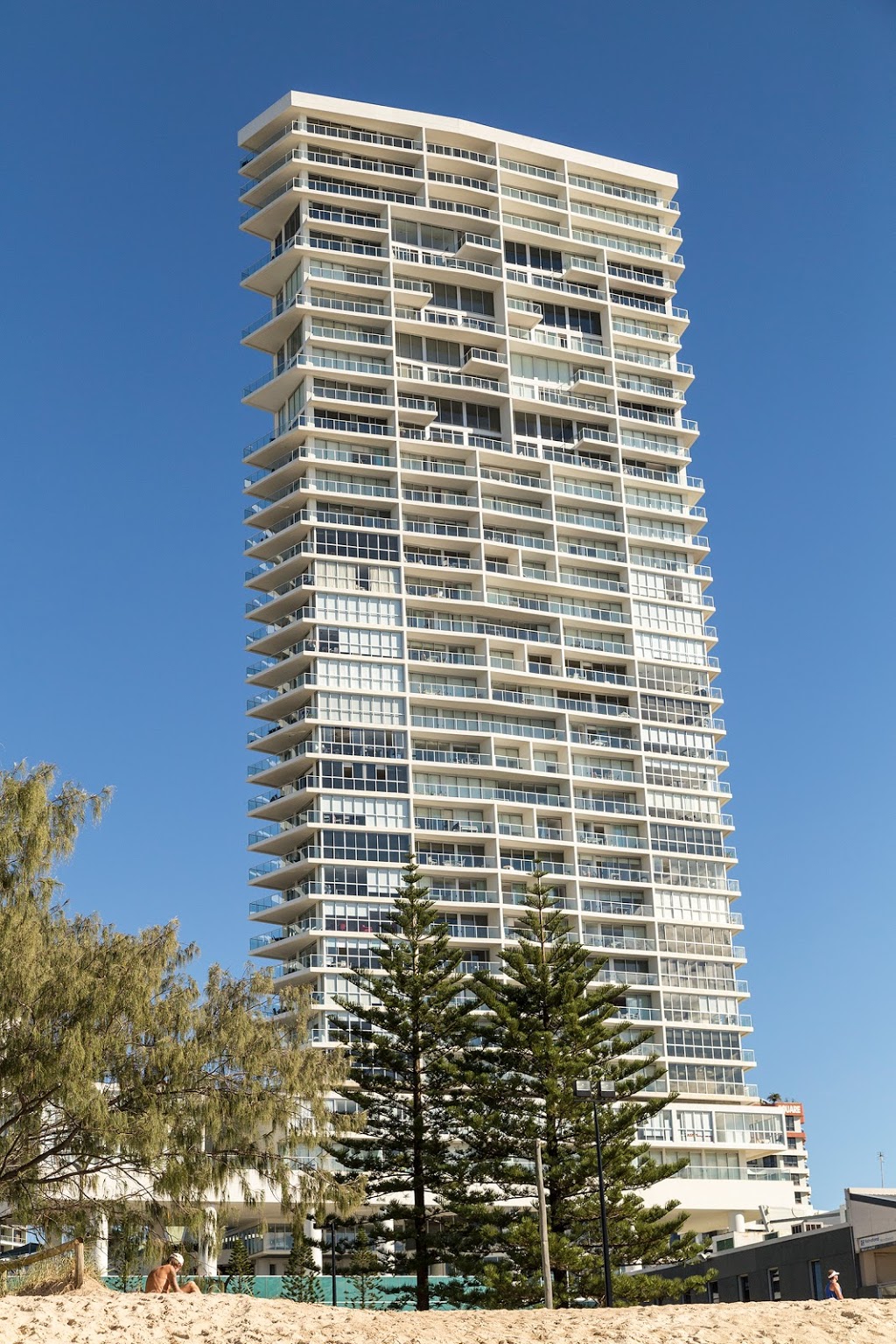 ULTIQA Air On Broadbeach | lodging | 159 Old Burleigh Rd, Broadbeach QLD 4218, Australia | 0755553000 OR +61 7 5555 3000