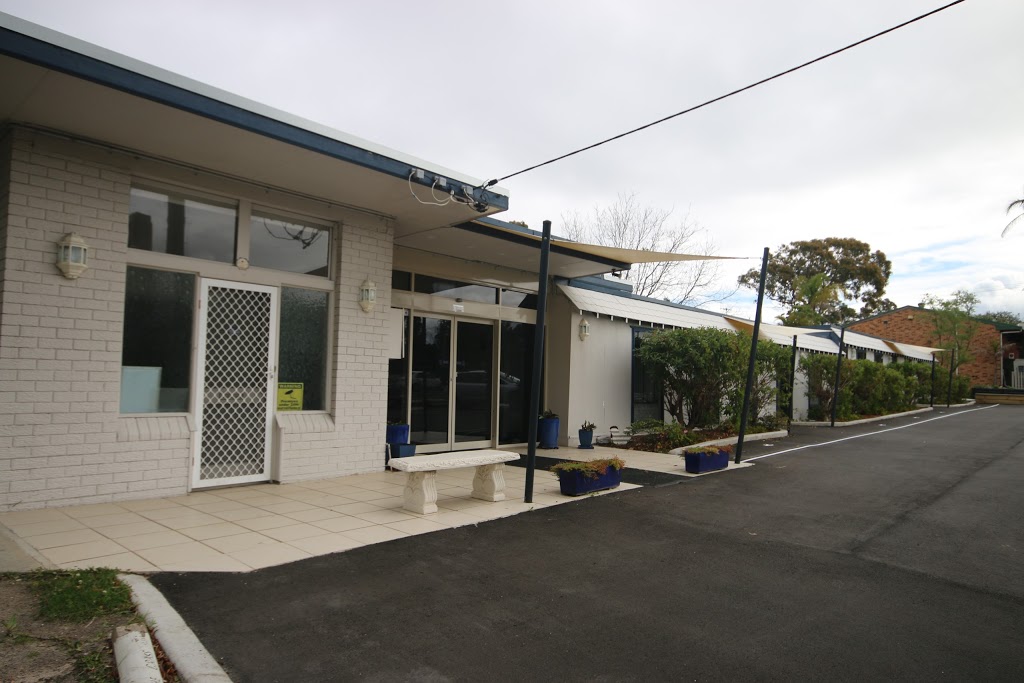 Lake Munmorah Motel | lodging | 620/624 Pacific Hwy, Lake Munmorah NSW 2259, Australia | 0243588108 OR +61 2 4358 8108