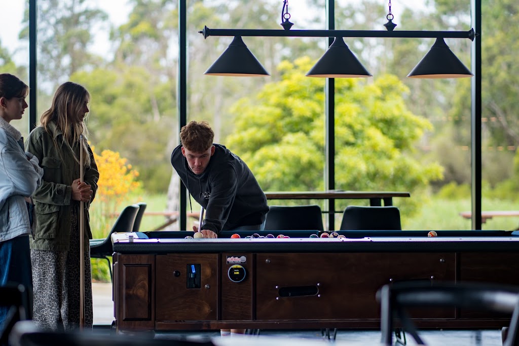 Larrikins Lounge | 36 Bullara St, Pambula NSW 2549, Australia | Phone: 0494 087 951