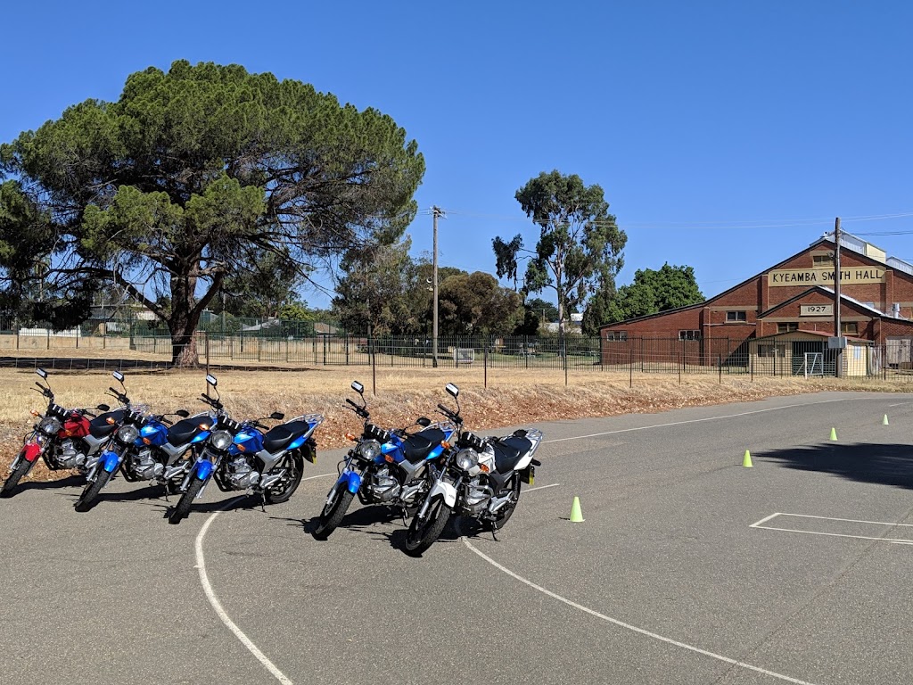 Stay Upright Rider Training Archerfield | 671 Beaufighter Ave, Archerfield QLD 4108, Australia | Phone: 1300 366 640