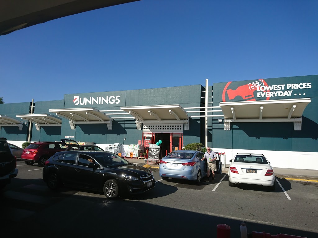 Bunnings Mermaid Waters | hardware store | Cnr Markeri St &, Southport Burleigh Rd, Mermaid Waters QLD 4218, Australia | 0756176700 OR +61 7 5617 6700