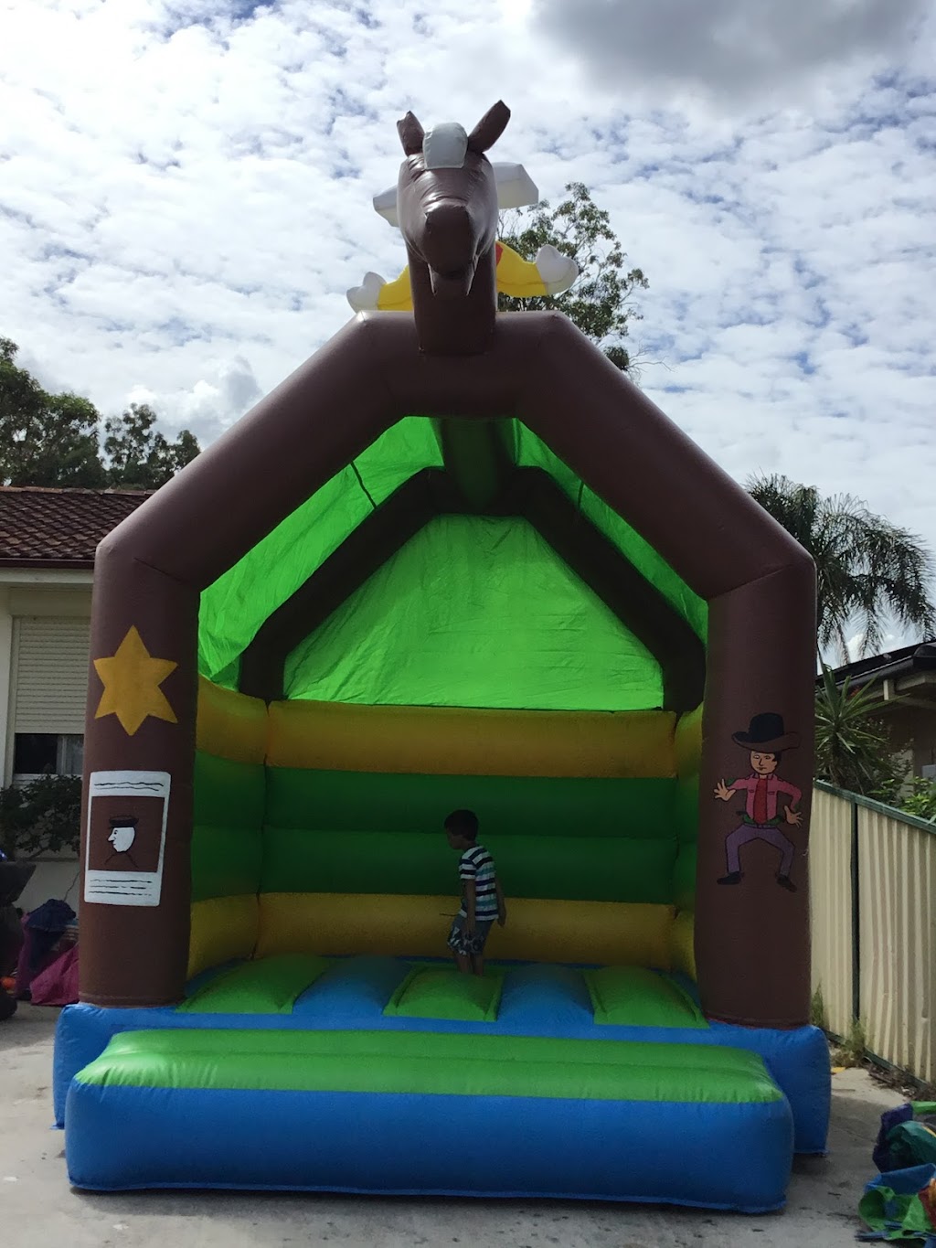 Millenium Jumping Castles | food | 213 pye road quakers hill, sydney NSW 2763, Australia | 0415780053 OR +61 415 780 053