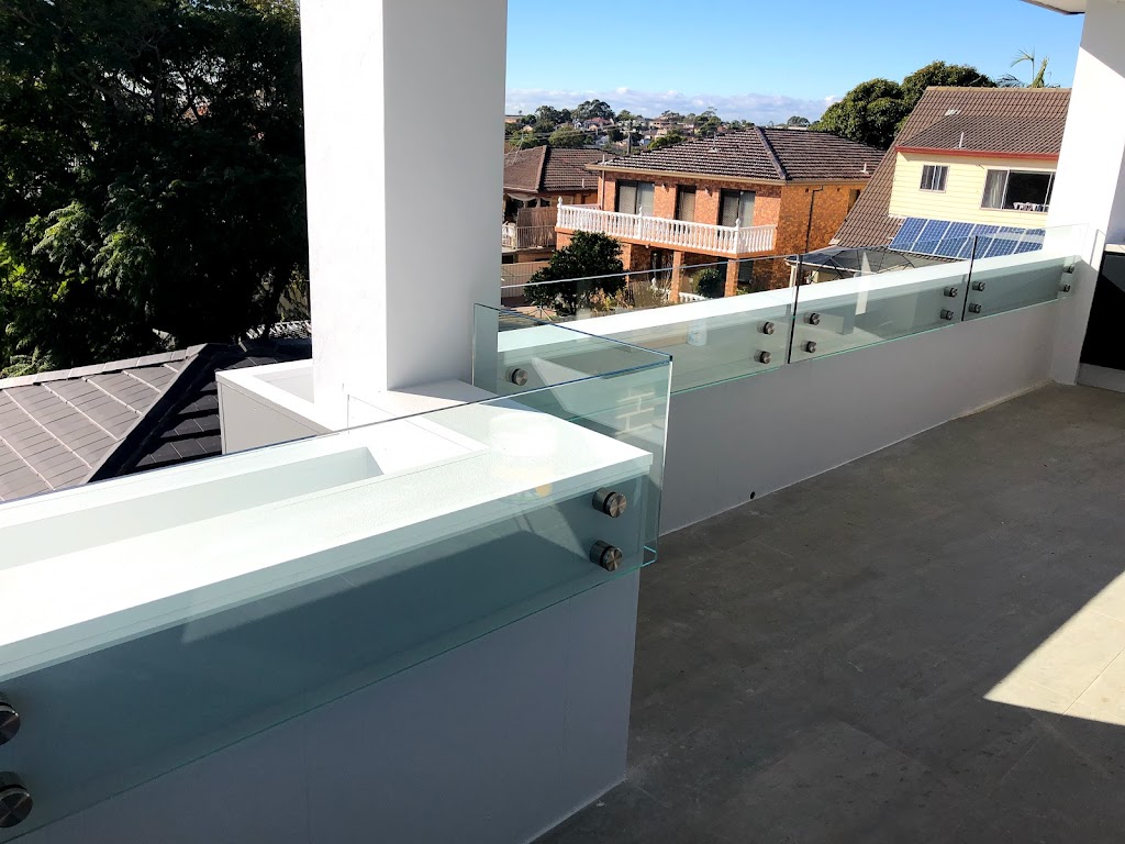 ClearView Glass Solutions | 14 Nicoll St, Roselands NSW 2196, Australia | Phone: 0416 845 488