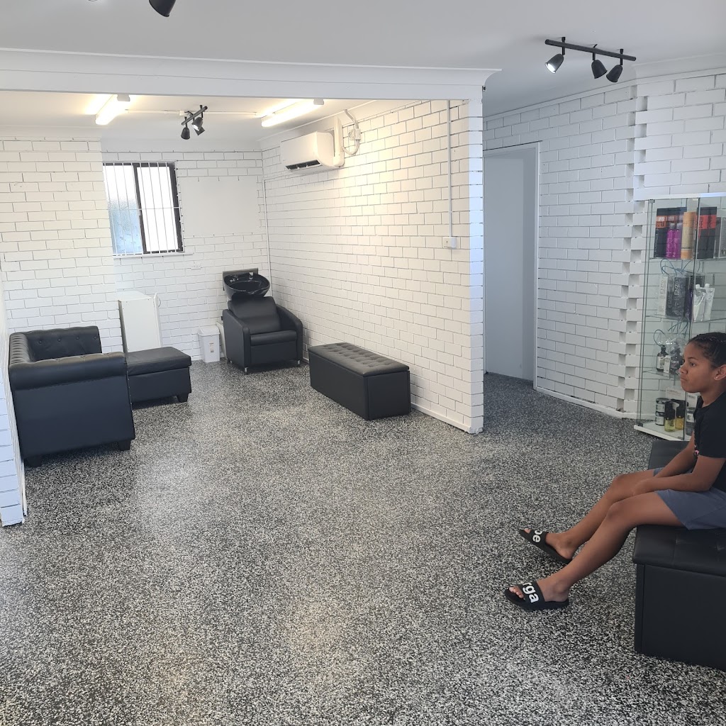 Vip Barber Riverstone | Riverstone Railway Station, Riverstone NSW 2765, Australia | Phone: 0404 996 887