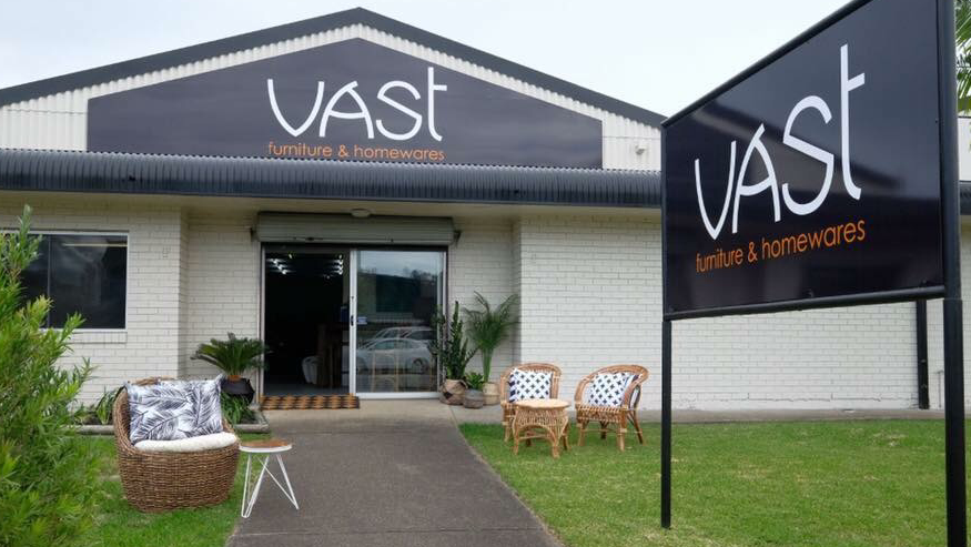 Vast Furniture & Homewares - Taree | furniture store | 19 Elizabeth Ave, Taree NSW 2430, Australia | 0265510945 OR +61 2 6551 0945