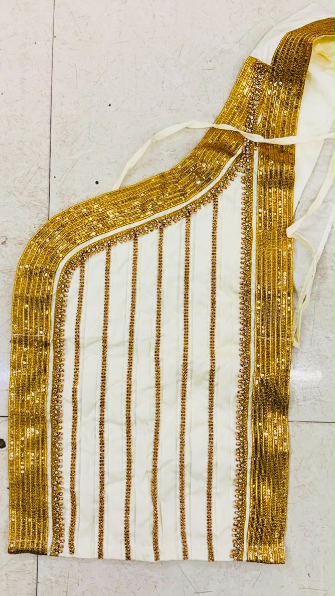 Saya Dance Costumes | Corridale Rd, Glenmore Park NSW 2745, Australia | Phone: 0450 589 812