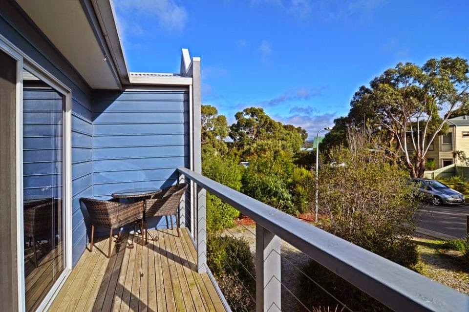 Barrakee Beach House | lodging | 1 Paton St, Anglesea VIC 3230, Australia | 0425756331 OR +61 425 756 331