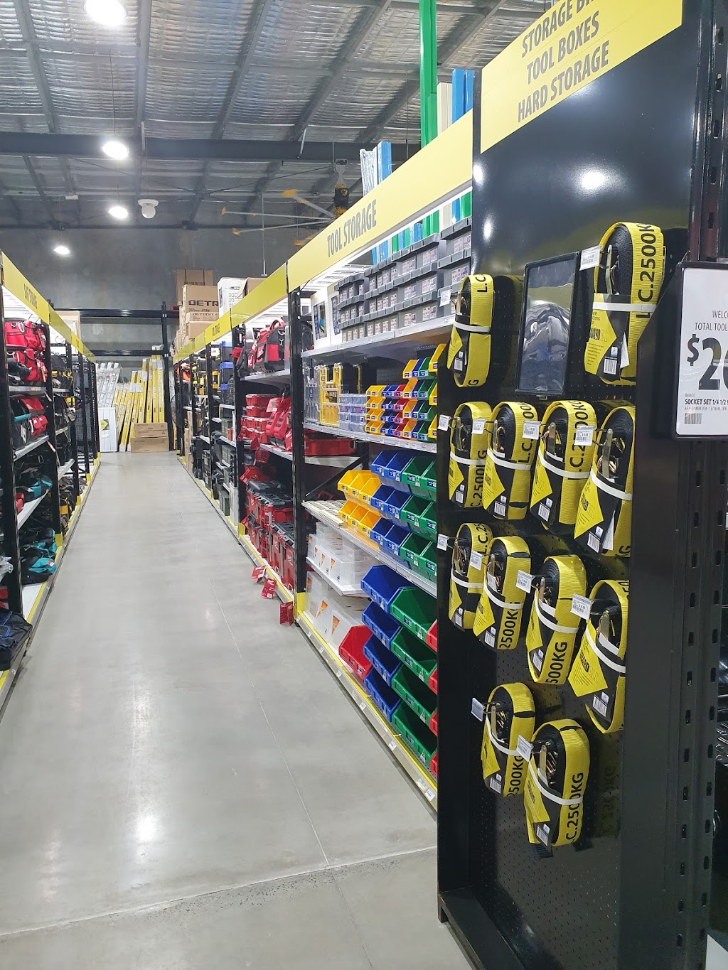 Total Tools Richlands | hardware store | 76 Garden Rd, Richlands QLD 4077, Australia | 0737377780 OR +61 7 3737 7780