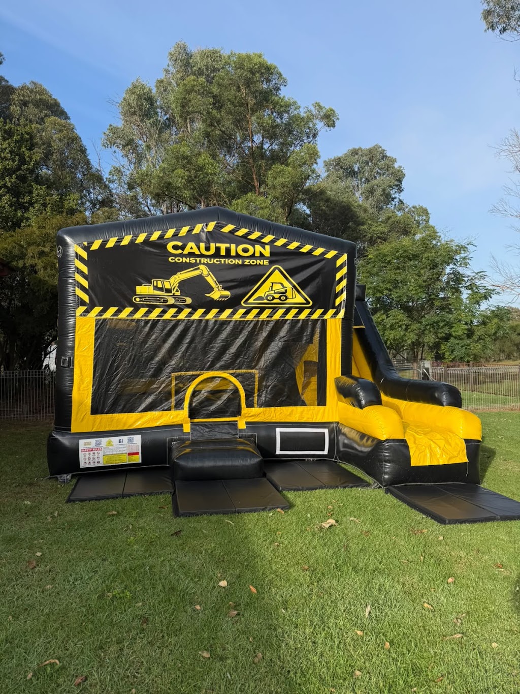 CK Jumping Castles Pty Ltd | Lancaster St, Gregory Hills NSW 2557, Australia | Phone: 0413 684 777