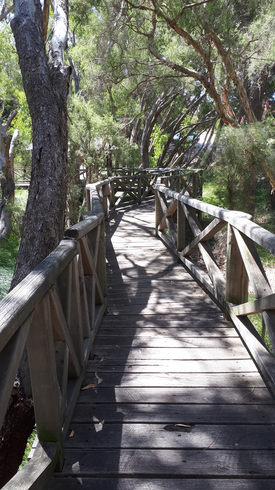 Garratt Road Bridge Park | park | Bayswater WA 6053, Australia