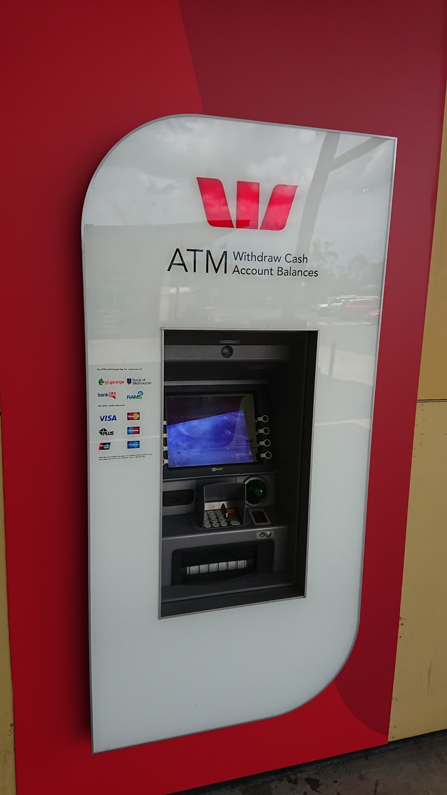 Westpac ATM | atm | ATM Bunker Near Entry, 8 Sovereign Ave, Bray Park QLD 4500, Australia | 132032 OR +61 132032