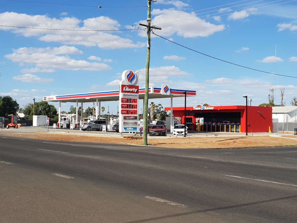 Shell Roma Truckstop | gas station | 72 Quintin St, Roma QLD 4455, Australia | 0746221596 OR +61 7 4622 1596