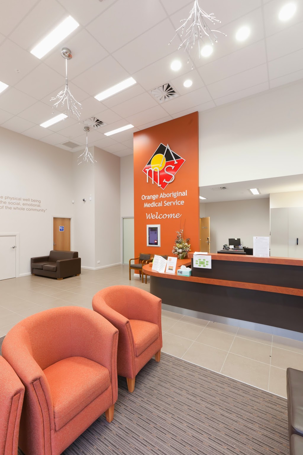 Orange Aboriginal Medical Service | health | Units 4 & 5/9 Gateway Crescent, & 27-31 Perc Griffith Way, Orange NSW 2800, Australia | 0263939000 OR +61 2 6393 9000