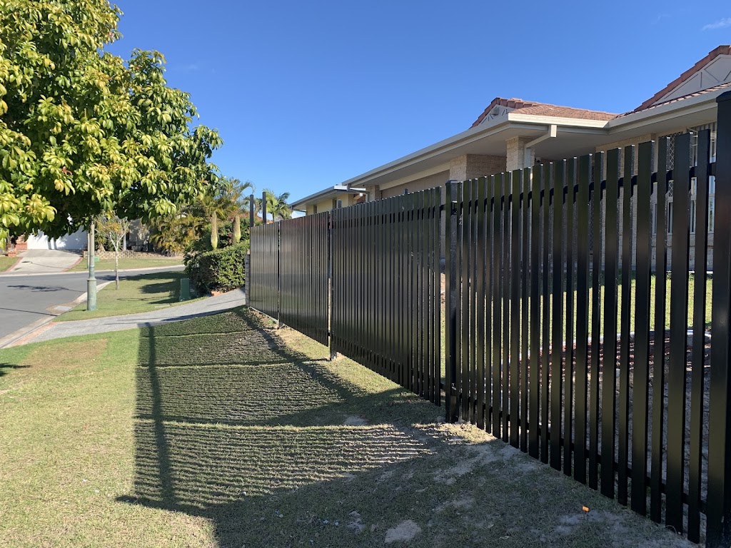 Heriton Fence ( Platinum Ocean International) | 62 Achievement Cres, Acacia Ridge QLD 4110, Australia | Phone: (07) 3736 0904