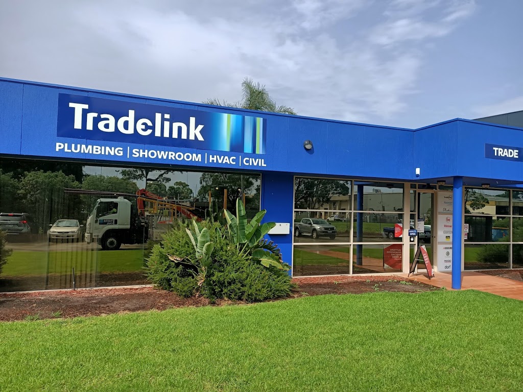 Tradelink Dandenong | store | 324 Frankston - Dandenong Rd, Dandenong VIC 3175, Australia | 0397904000 OR +61 3 9790 4000