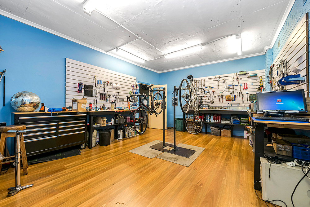 Cycle Centre | bicycle store | 237 E Boundary Rd, Bentleigh East VIC 3165, Australia | 0395795640 OR +61 3 9579 5640