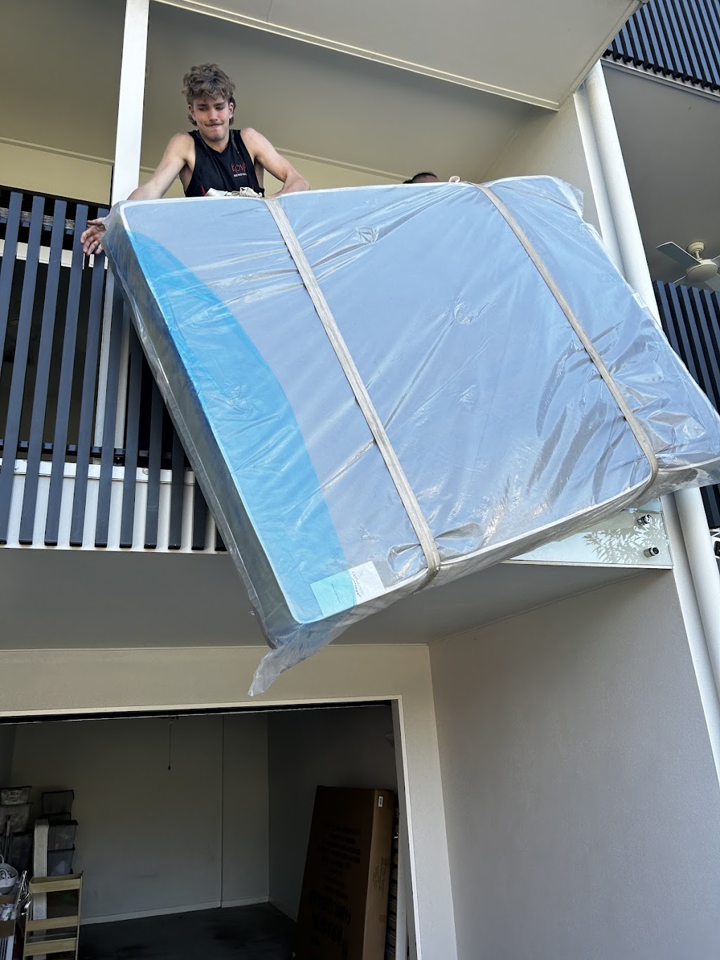 Kova Furniture Removals | 1/1422 New Cleveland Rd, Chandler QLD 4155, Australia | Phone: 0408 786 813