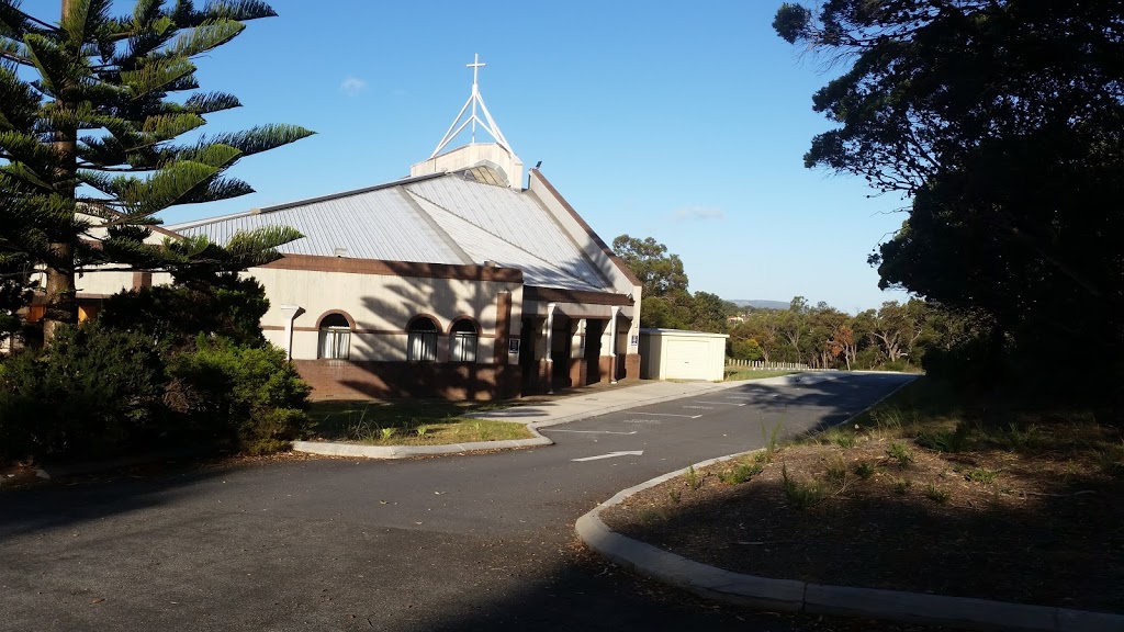 Holy Family Catholic Church | church | 74 Hardie Rd, Spencer Park WA 6330, Australia | 0898411129 OR +61 8 9841 1129