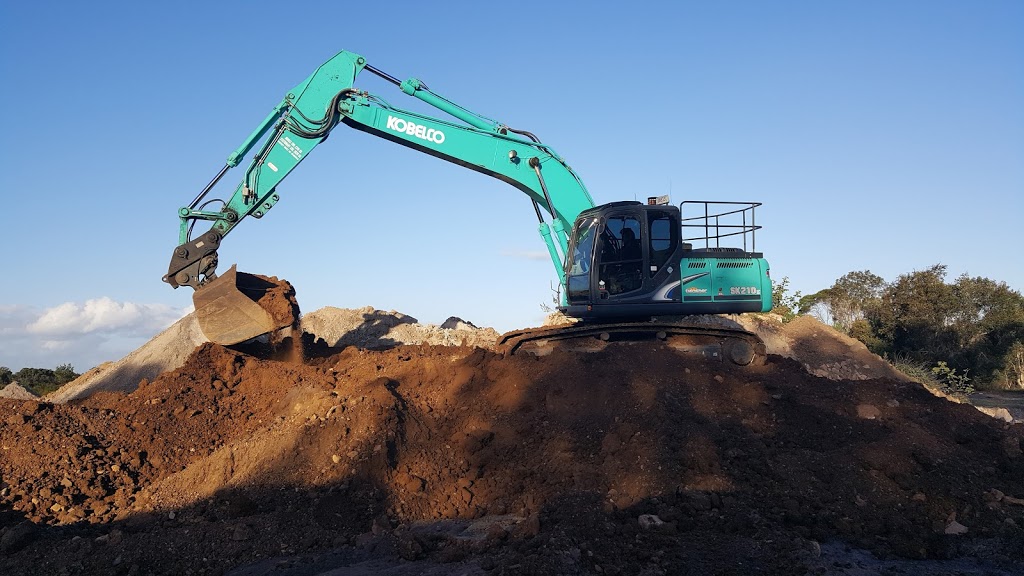 Robbie Snell Earthworx - Excavation & Earth Moving | Lot 73 Dublin Rd, Takura QLD 4655, Australia | Phone: 0409 721 164