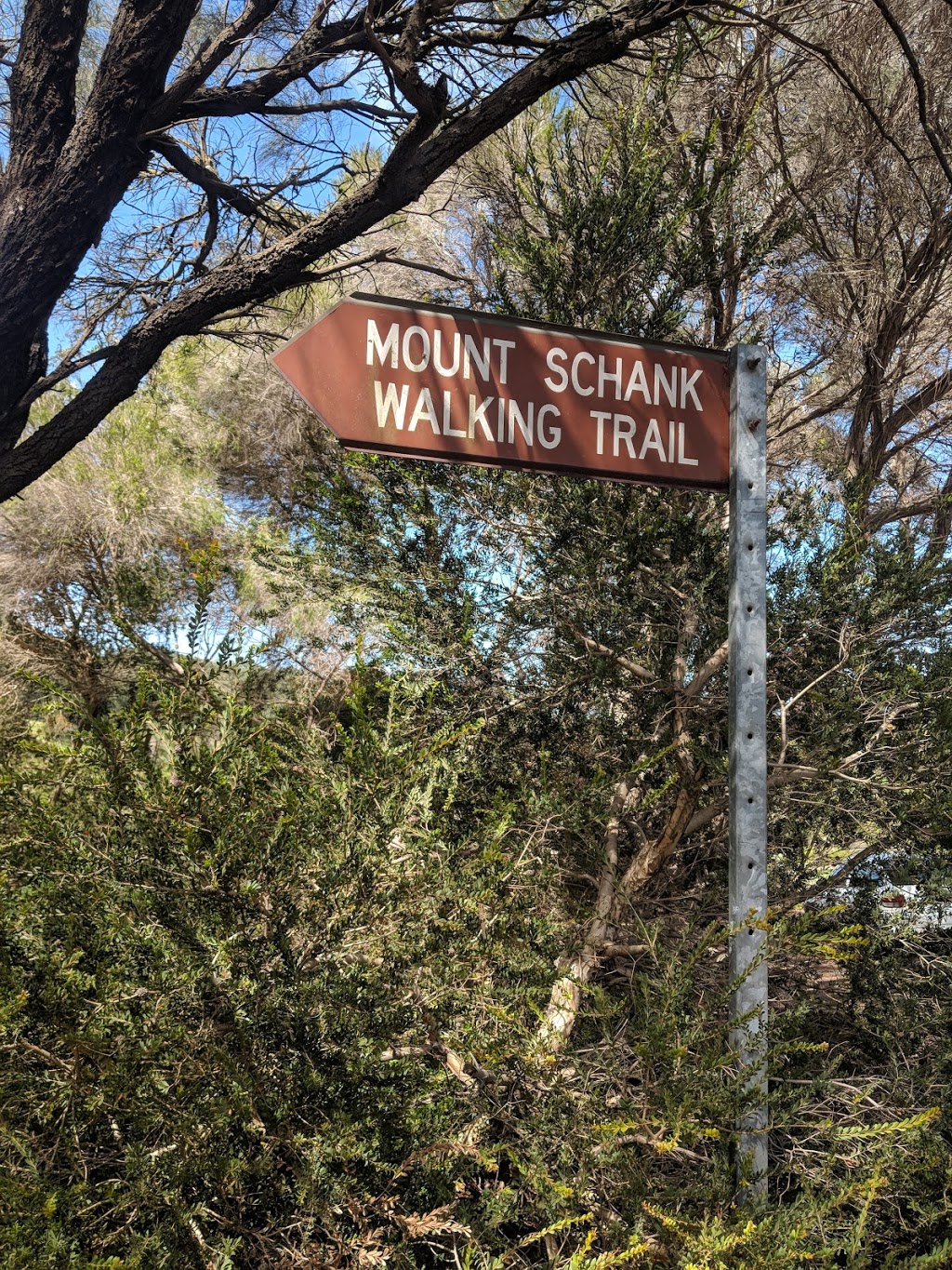 Mount Schank Car Park | museum | Mount Schank SA 5291, Australia
