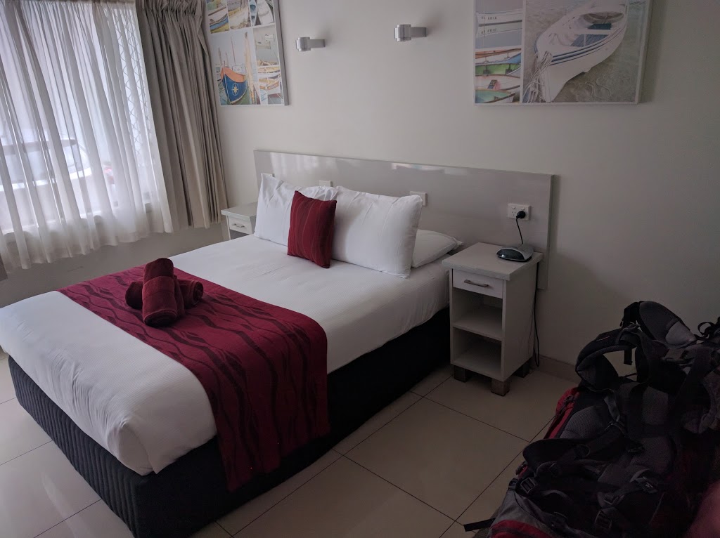 Hibiscus Motel | 33 Lawson St, Byron Bay NSW 2481, Australia | Phone: 0404 756 382